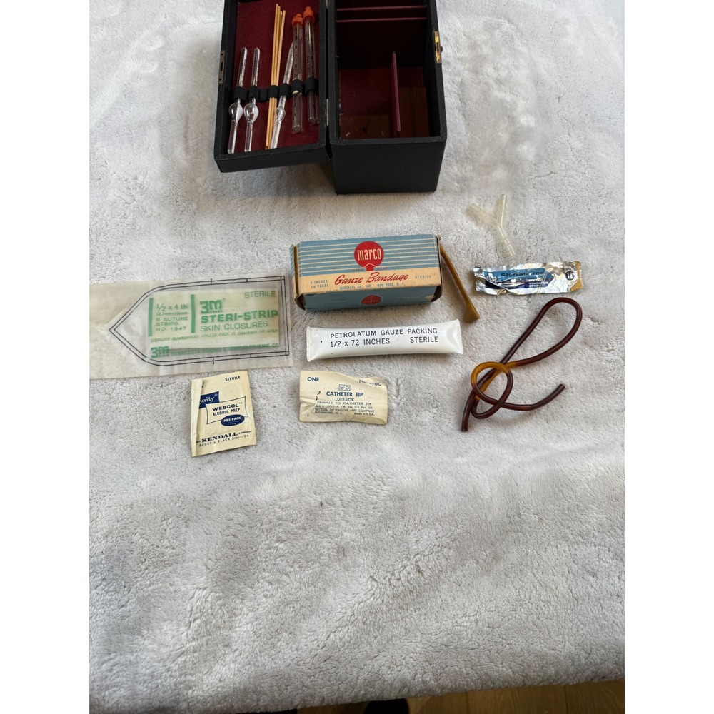 Vintage Clay Adams Sahli-Adams Medical Kit Glass Pipettes Gauze Case Collectible - Picture 6 of 12